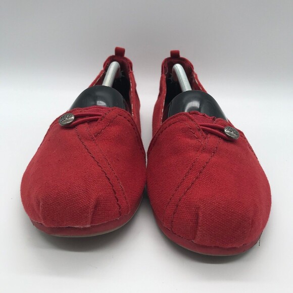 Mad Paw Red Canvas Women's size 10M Slip On Flats Lightweight Comfort Shoes - Picture 2 of 10